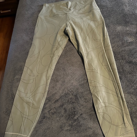 Lululemon Align 25” - Picture 1 of 2